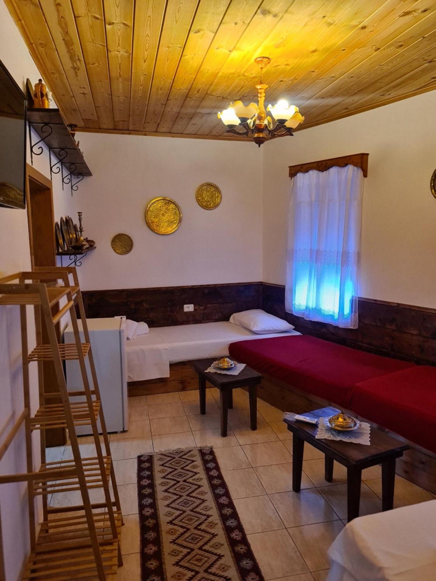 Santa Room-Old Bazaar Center-Gjirokaster Gjirokastër Exterior foto